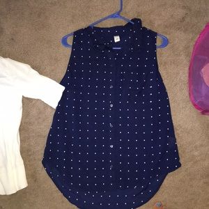 Button down sleeveless old navy, navy w/ white dot